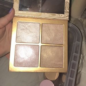 Kylie Cosmetics Vacation Collection Wet Set